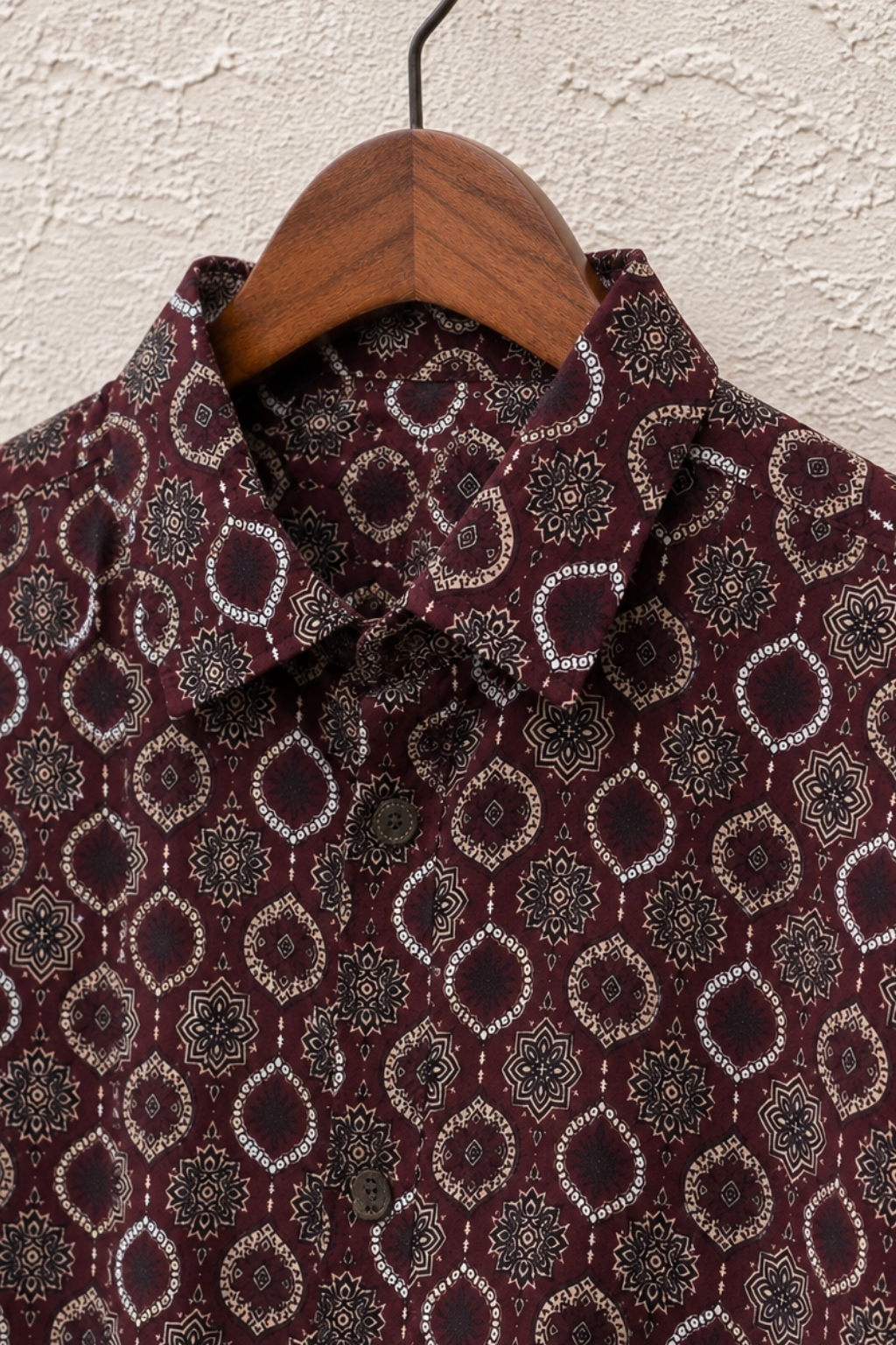 Azrak Maroon